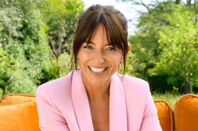 news that davina is to host a new digital lifestyle series for itv